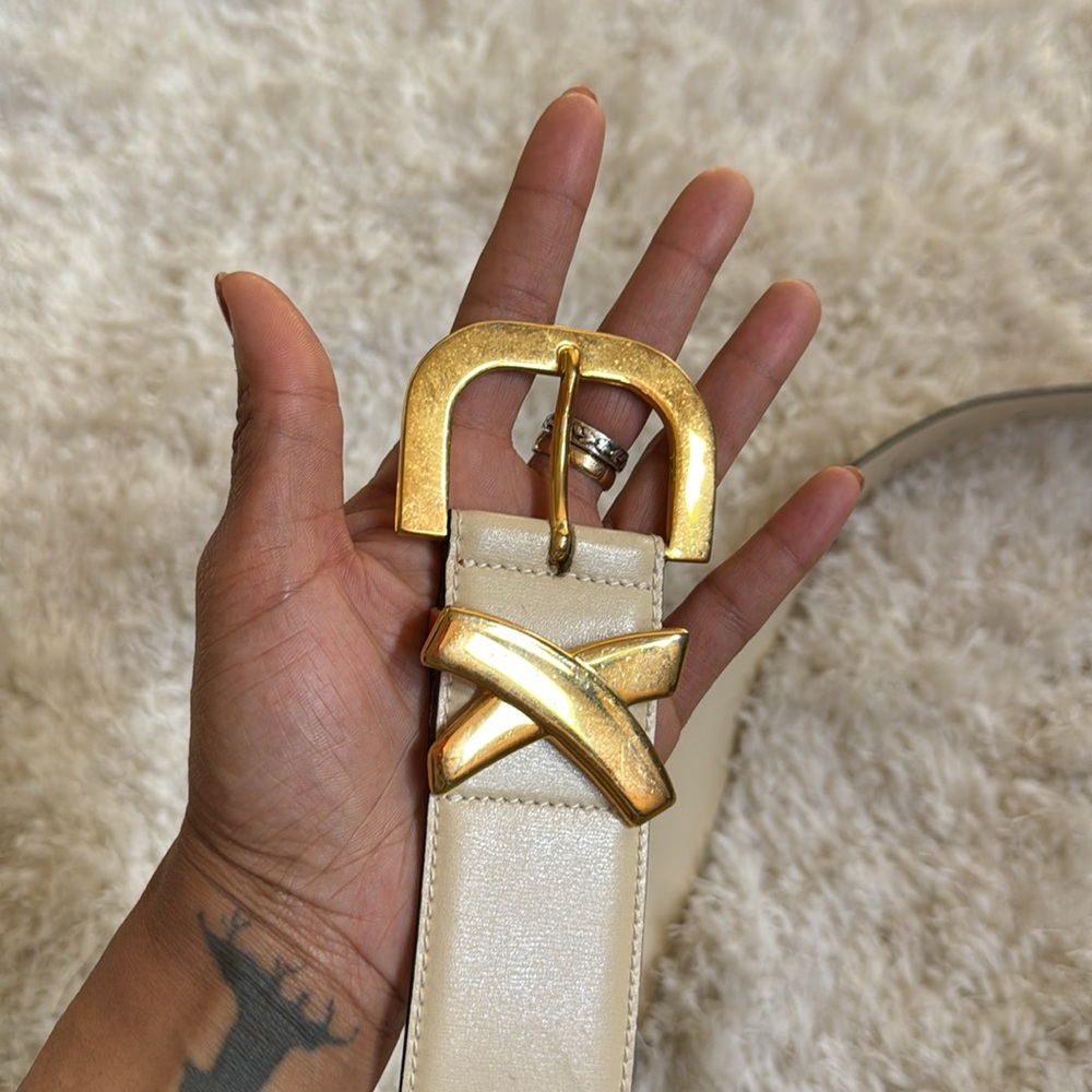Paloma Picasso Vintage Gold Buckle Cream Belt - Picture 8 of 17